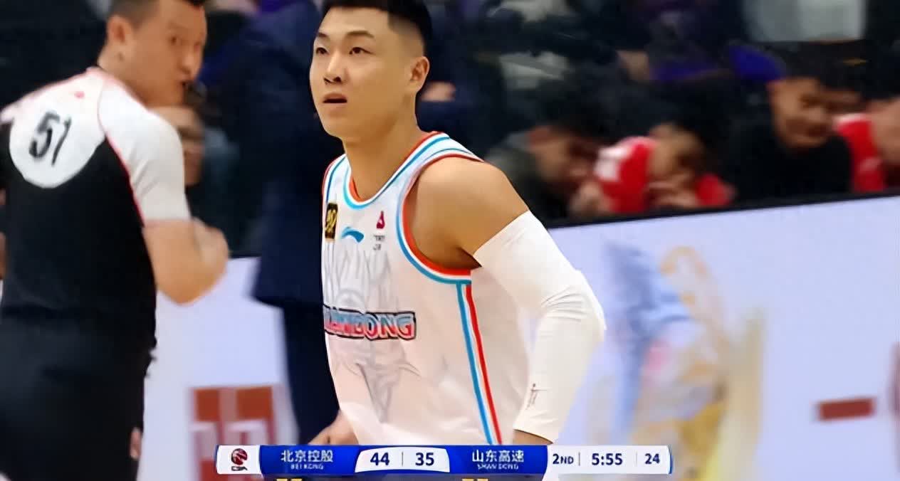 马来西亚战队遭遇不利局面争取扭转