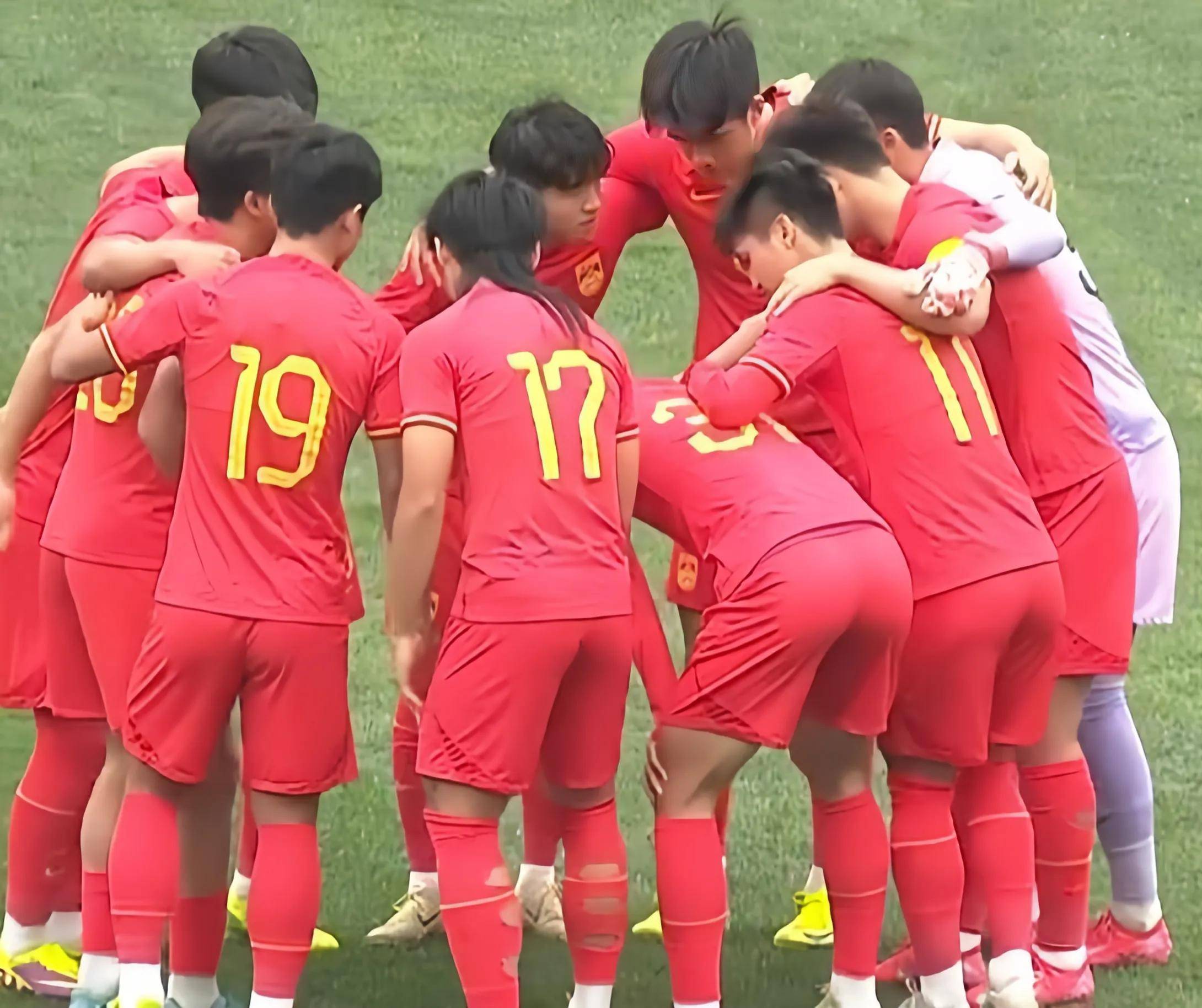 包含中国男足国足以3-2战胜以色列队的词条