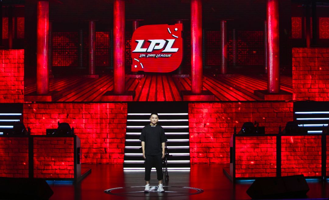 LPL赛事精彩瞬间盘点，年度回顾震撼登场的简单介绍