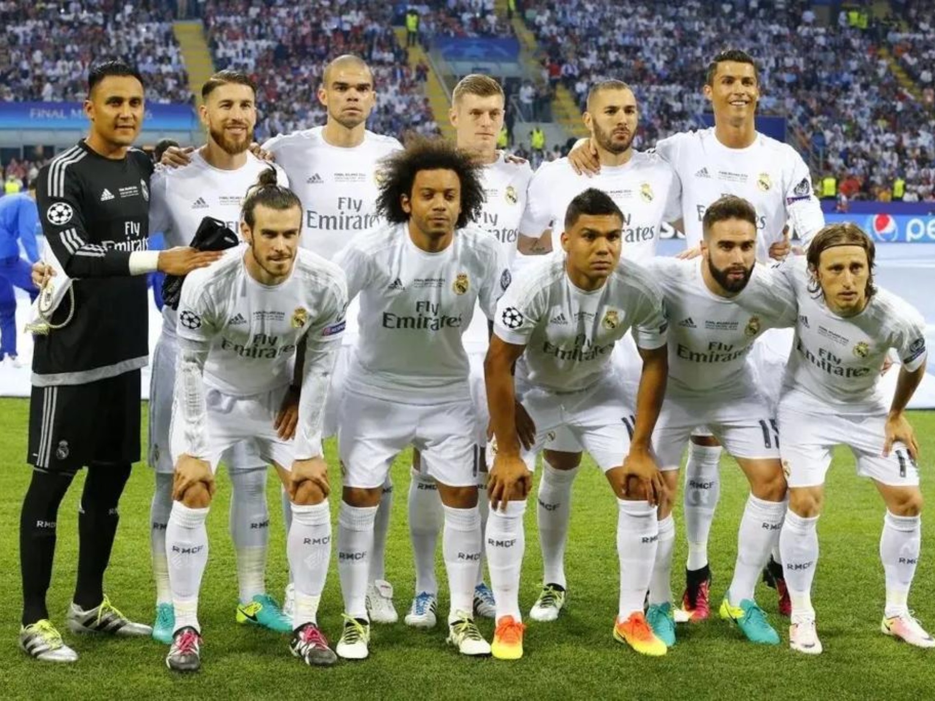 关于马德里竞技碾压马赛，C罗统治全场的信息