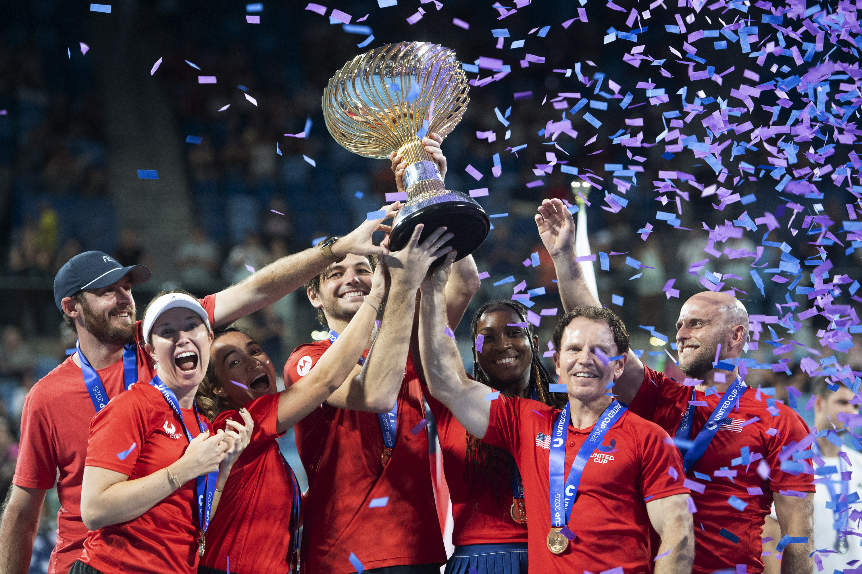 爱游戏下载-拉沃尔杯逆转联合杯，穆雷统治全场