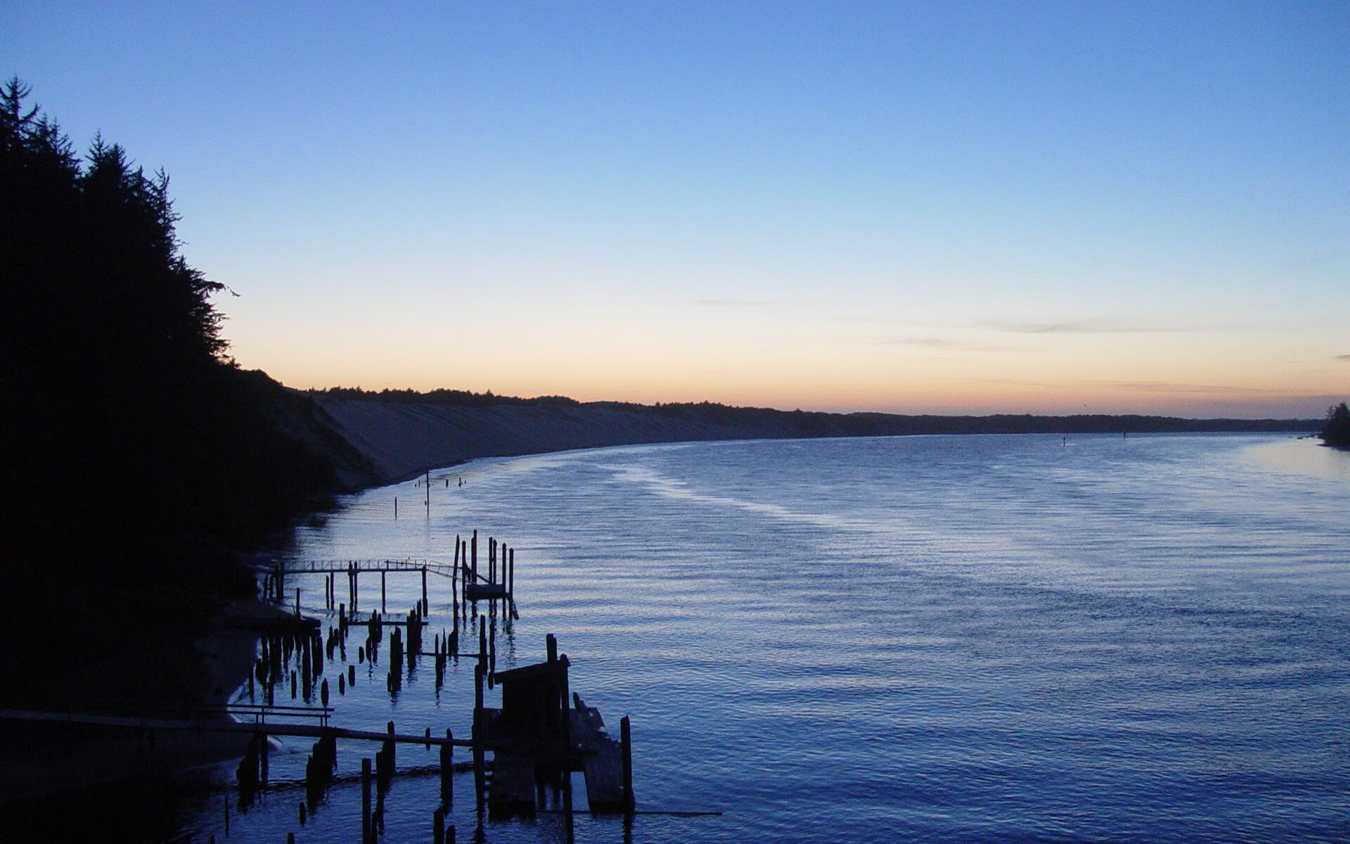 霍勒迪34+10力挽狂澜!鹈鹕生死战险胜独行侠延续季后赛希望
