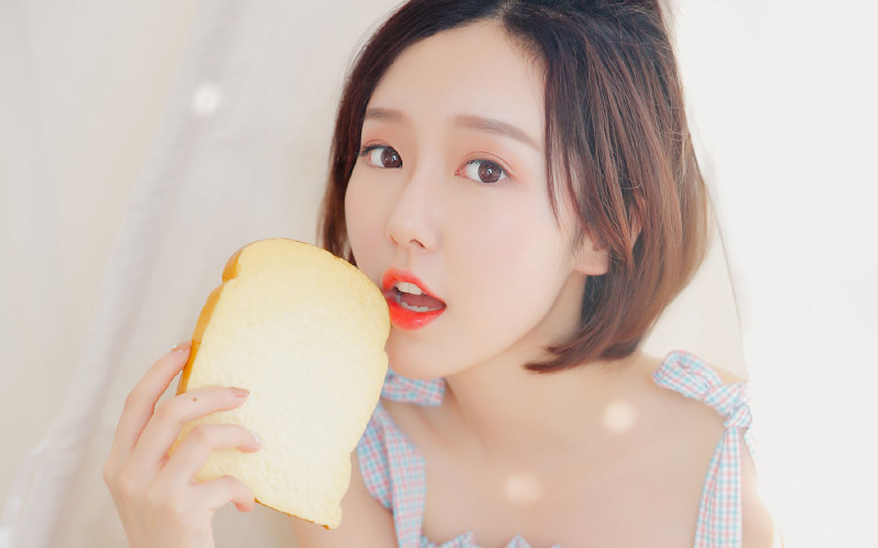 舞台越大越强,从富安健洋的闪耀看佛罗伦萨关键战的突围哲学